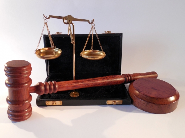 Δημοσιεύθηκε ο Νόμος 4684/2020 - Περιορισμός δικαστικών διακοπών για το δικαστικό έτος 2019-2020